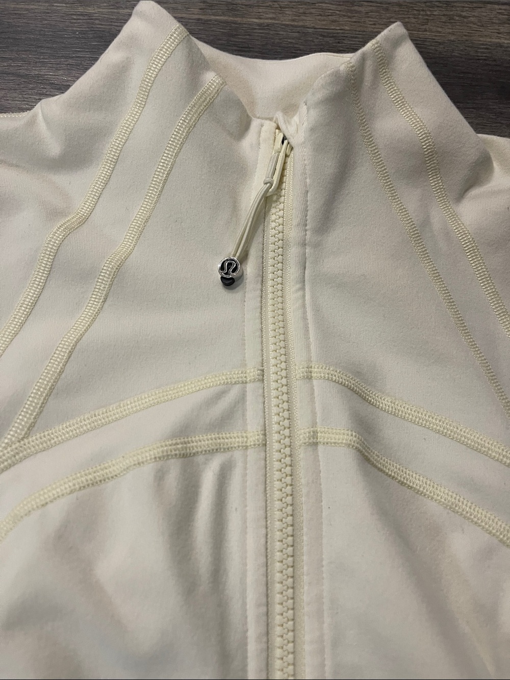 Lululemon Define Jacket - Picture 4 of 9